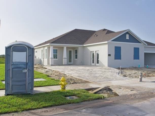 Best Portable restroom trailer rental  in Gueydan, LA